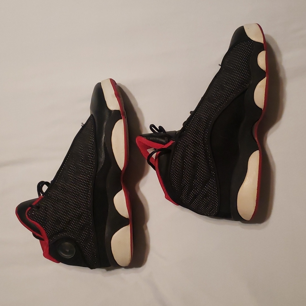 Air Jordan 13 GS Black Voltage Cherry - Picture 2 of 5